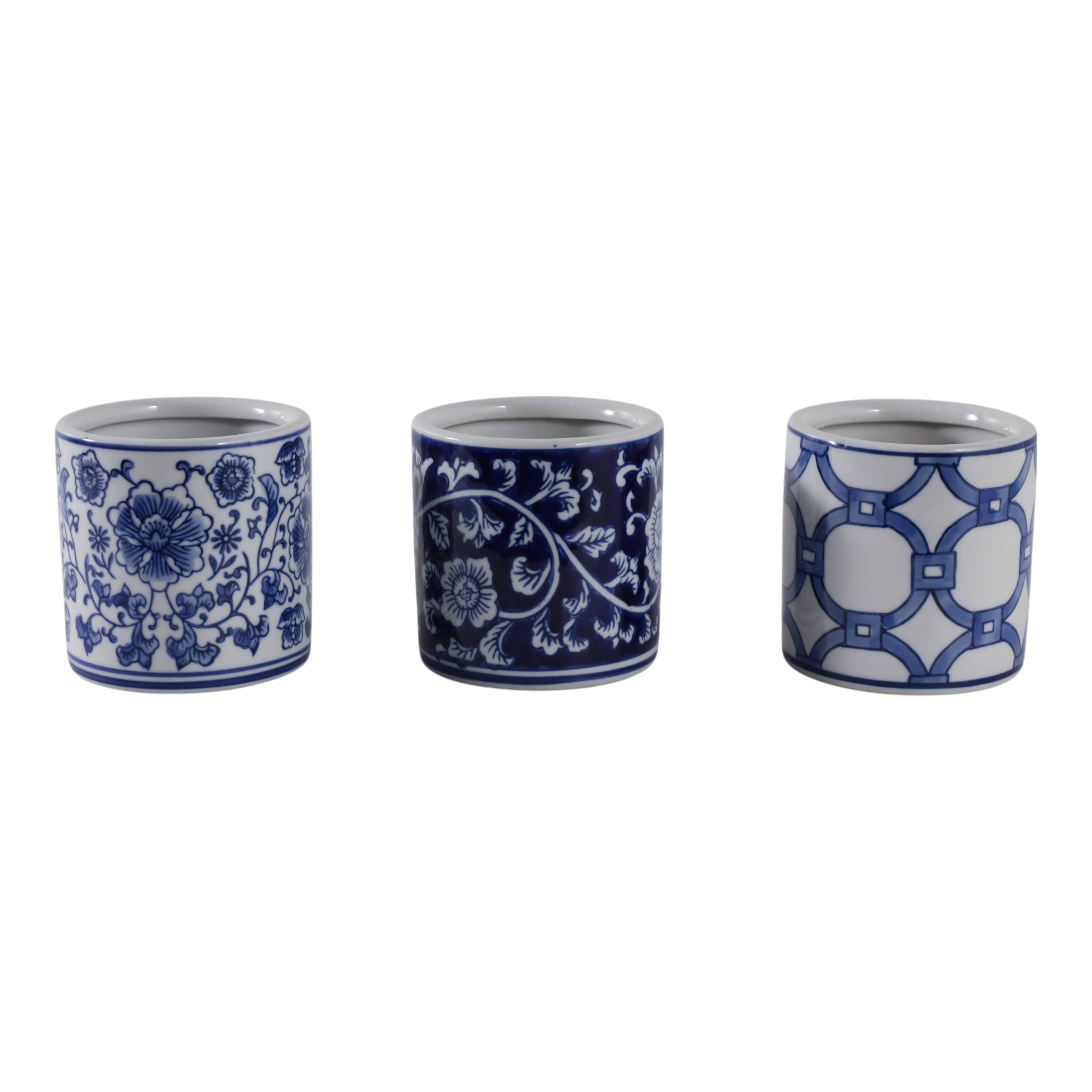 Pencil Cup Blue and White Ceramic Chinoiserie, 4 in.
