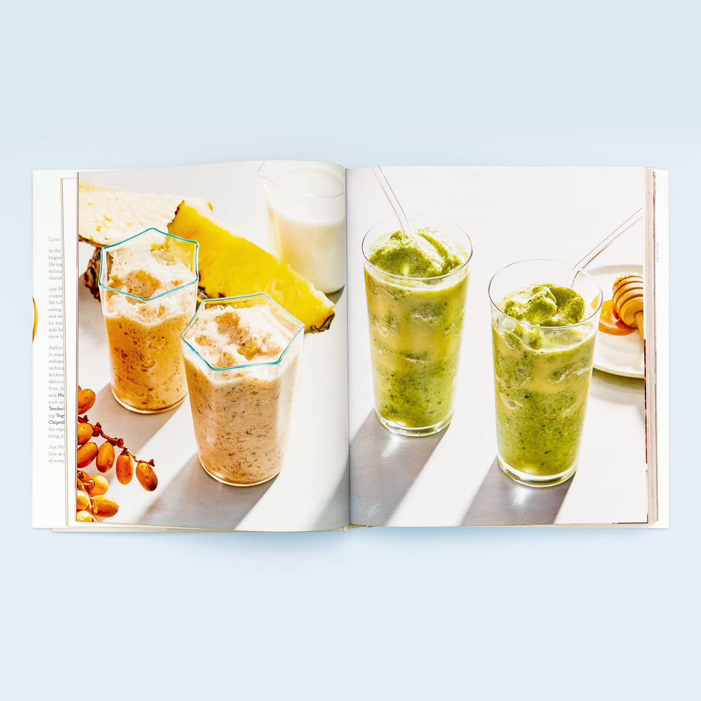 Just Married - A Cookbook for Newlyweds